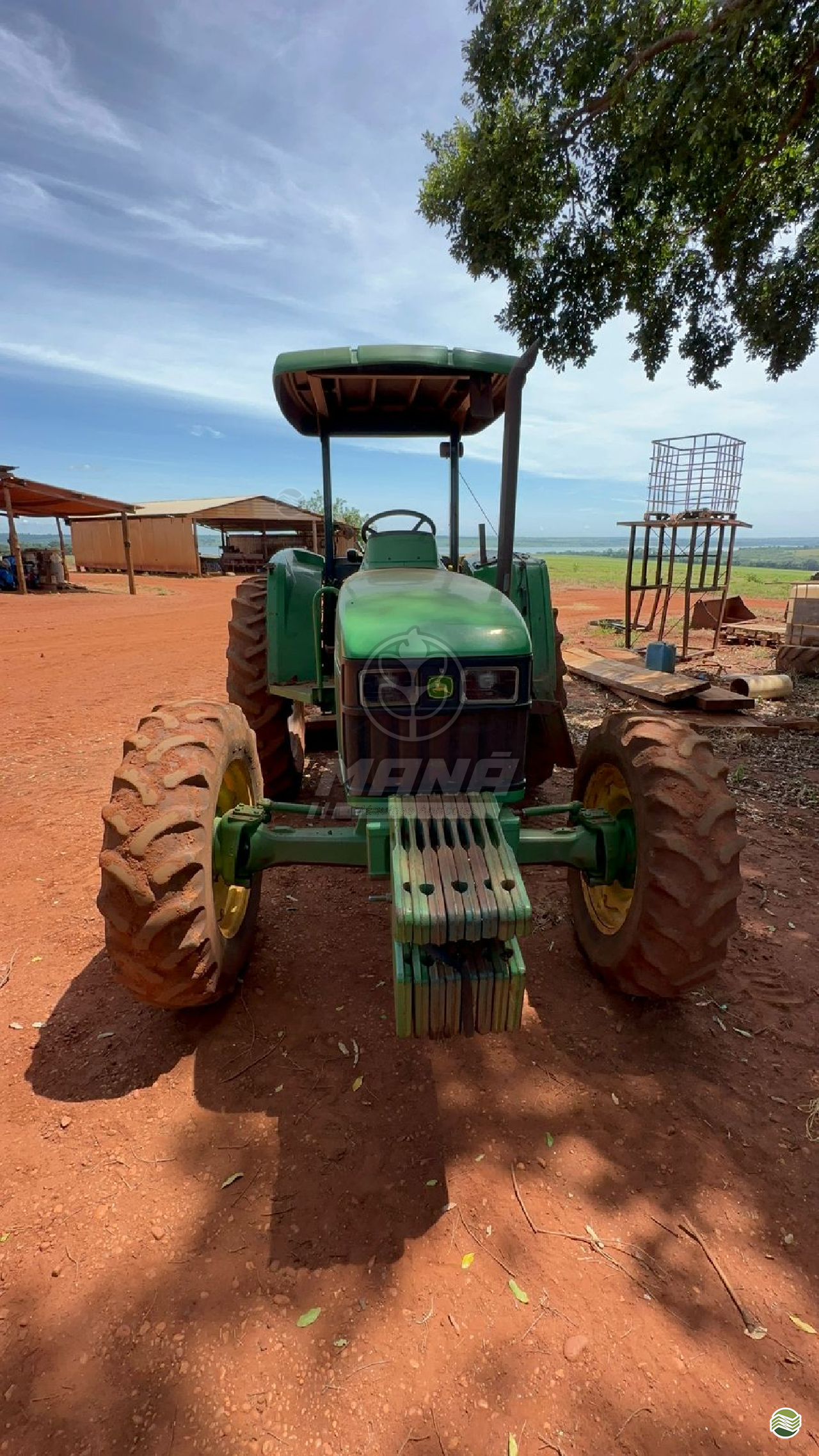 TRATOR JOHN DEERE JOHN DEERE 5705 Tração 4x4 Mana Máquinas RIBEIRAO PRETO SÃO PAULO SP
